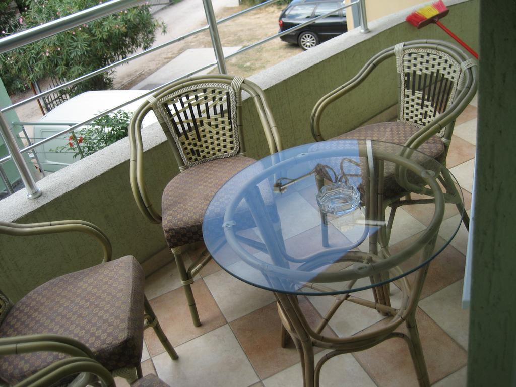 Guest House Vila Mimoza Ulcinj Esterno foto