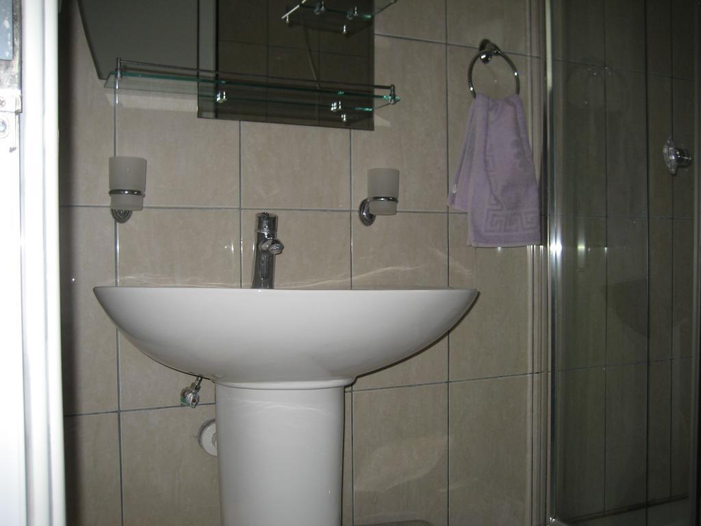 Guest House Vila Mimoza Ulcinj Esterno foto