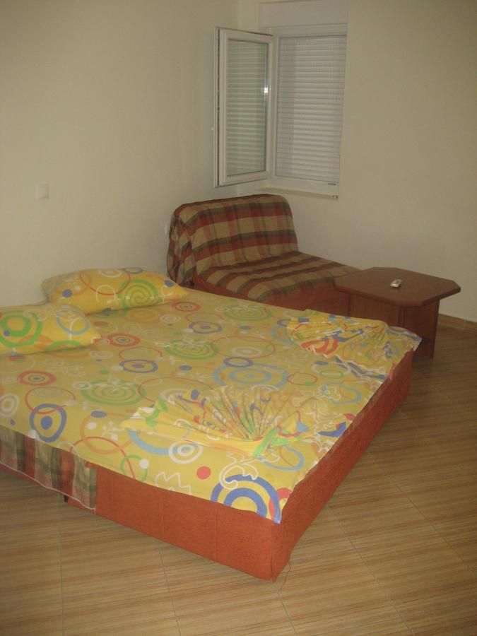 Guest House Vila Mimoza Ulcinj Esterno foto