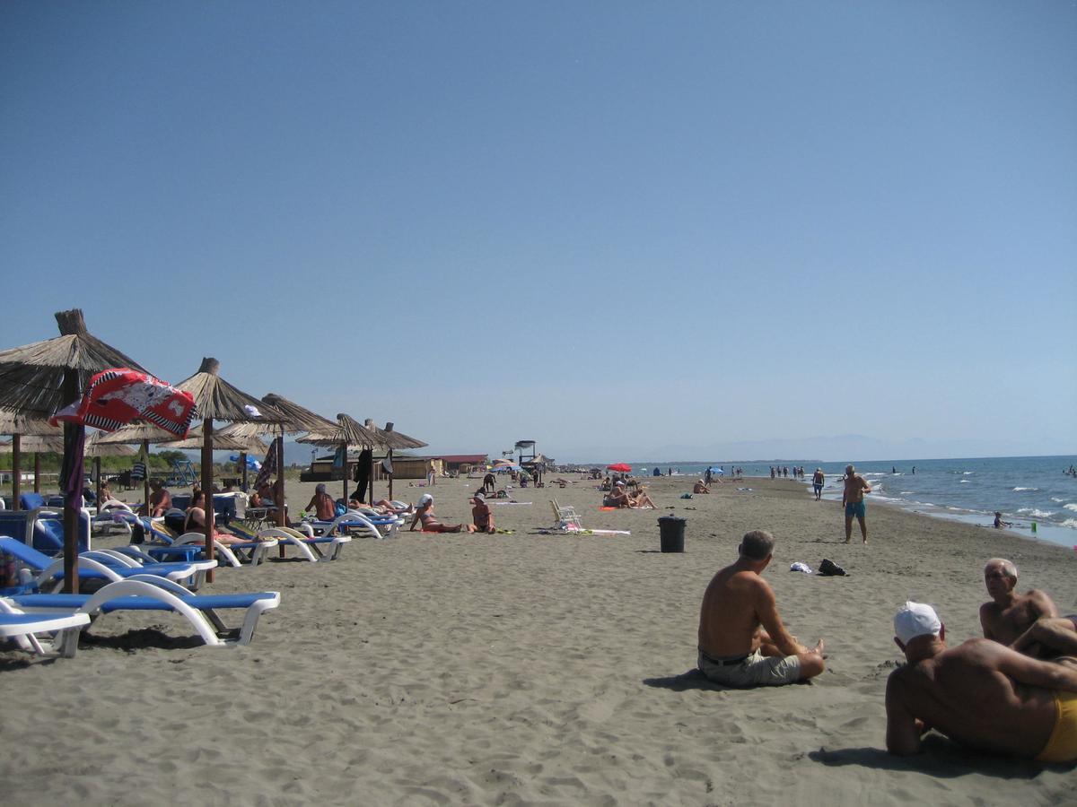 Guest House Vila Mimoza Ulcinj Esterno foto
