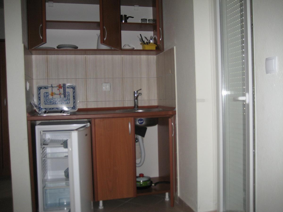 Guest House Vila Mimoza Ulcinj Esterno foto