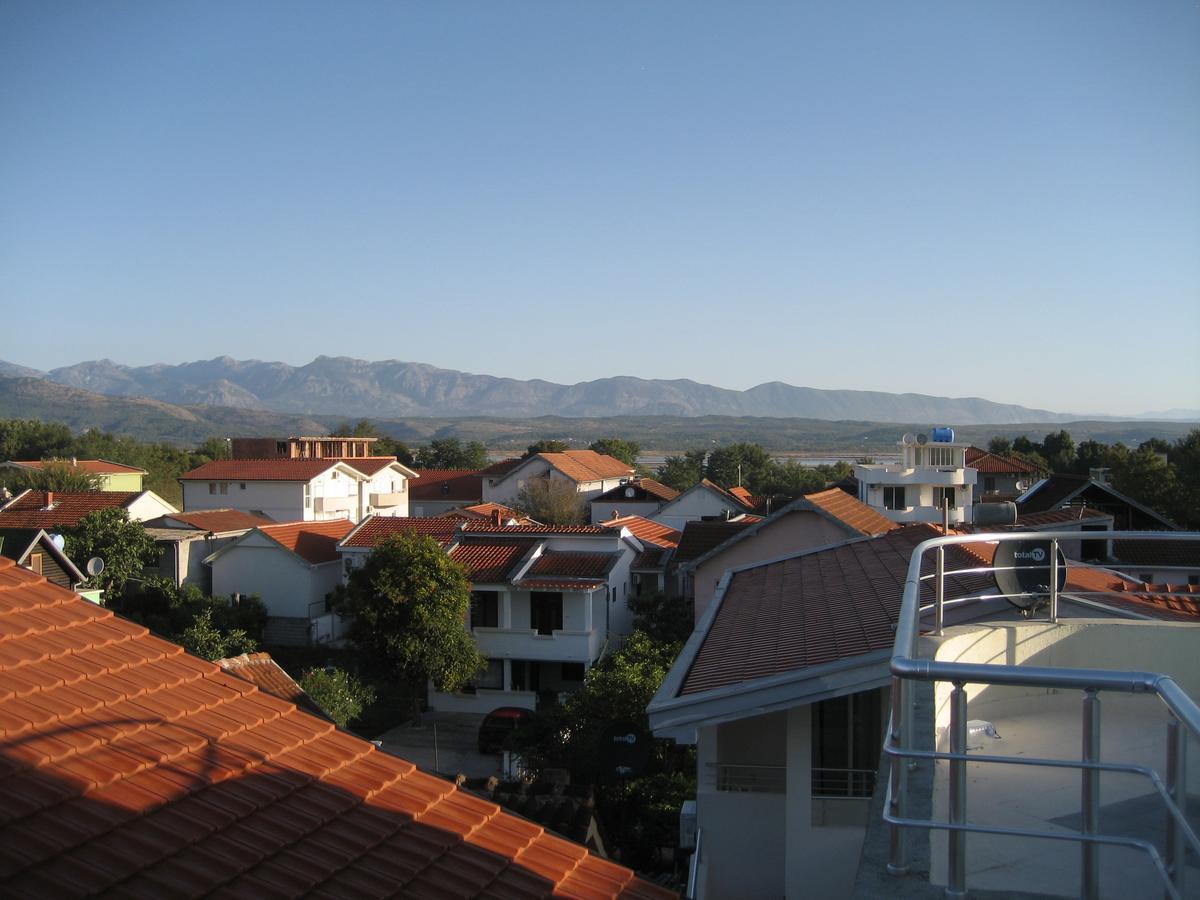 Guest House Vila Mimoza Ulcinj Esterno foto