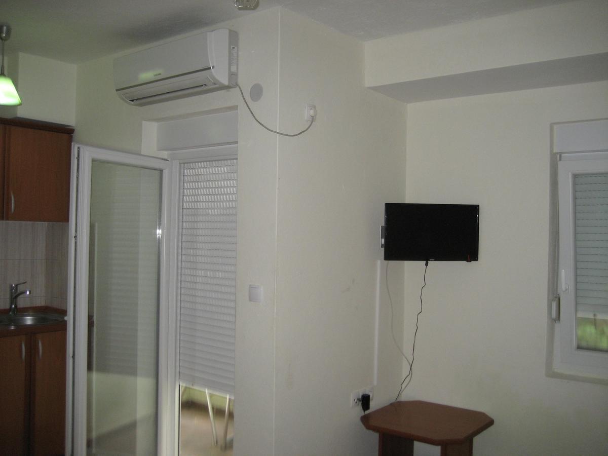 Guest House Vila Mimoza Ulcinj Esterno foto